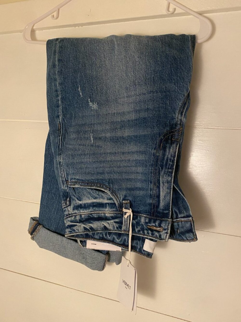 New With Tags – Vervet Blue Kate Barrel Leg Jeans - Picture 4 of 7